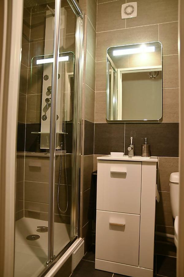 F1 Entier Cosy Style Chalet Montgeron, Proche Paris Exterior foto
