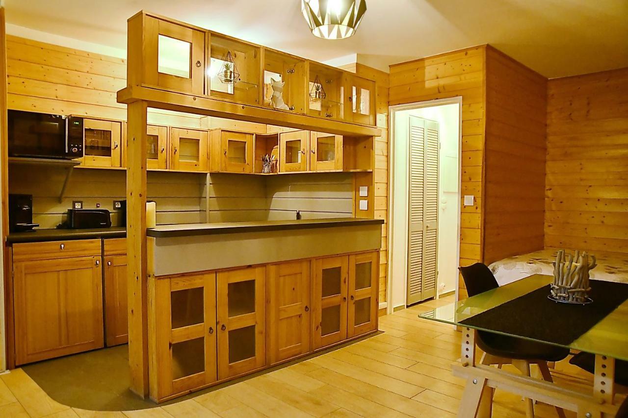 F1 Entier Cosy Style Chalet Montgeron, Proche Paris Exterior foto